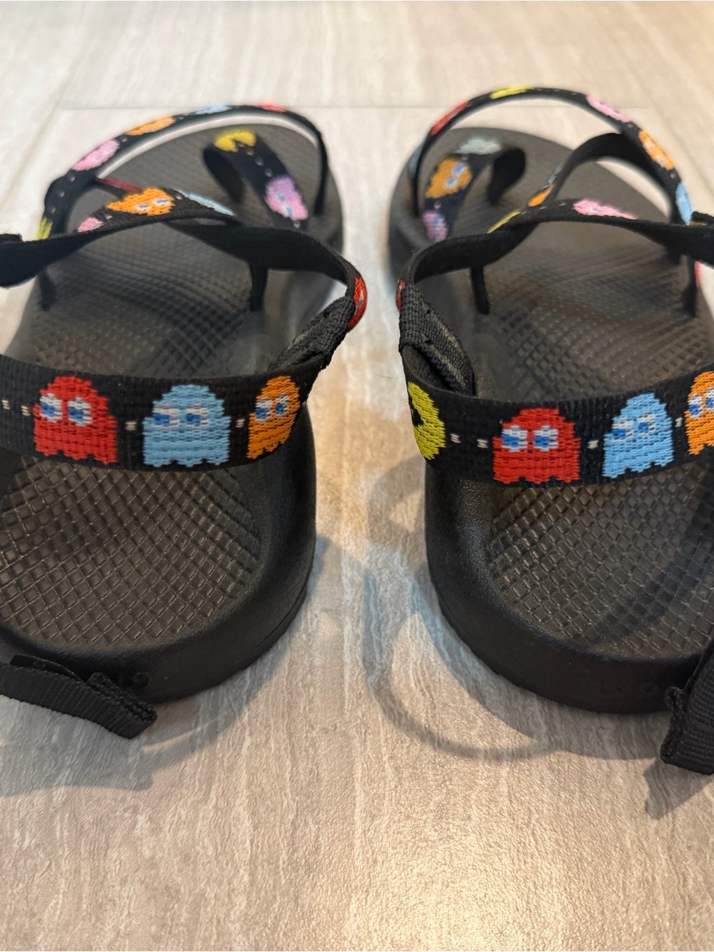 Pac-Man Chacos - Picture 2 of 5